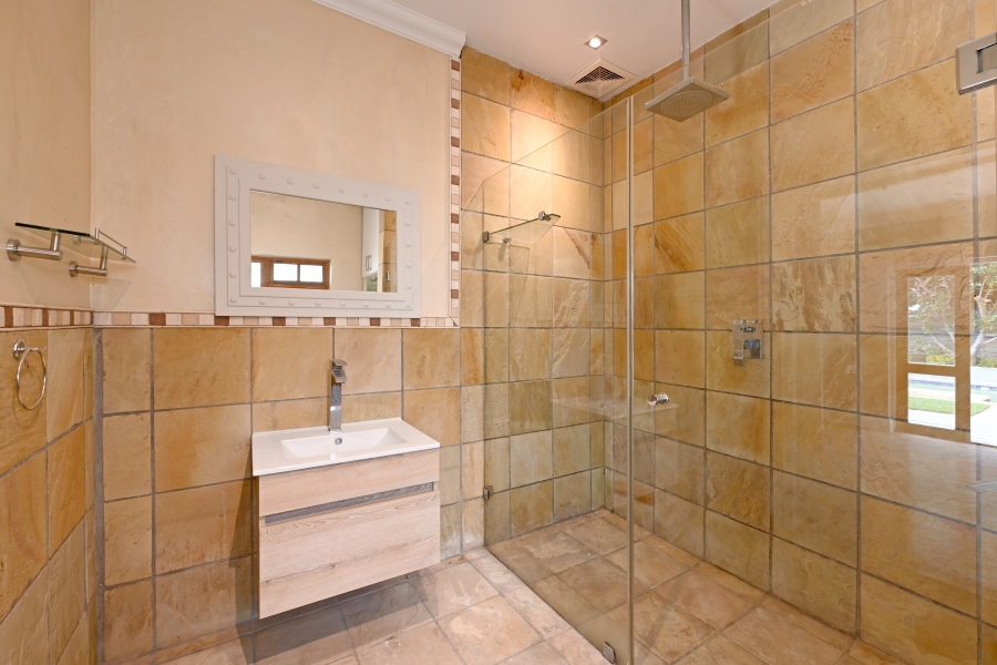 3 Bedroom Property for Sale in Bergvliet Western Cape